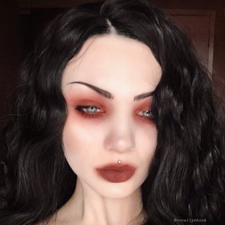 3d makeup model vocallyshook profile picture